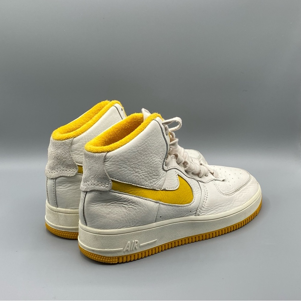 Nike Air Force 1 Sculpt Phantom/Yellow​ - Picture 3 of 4